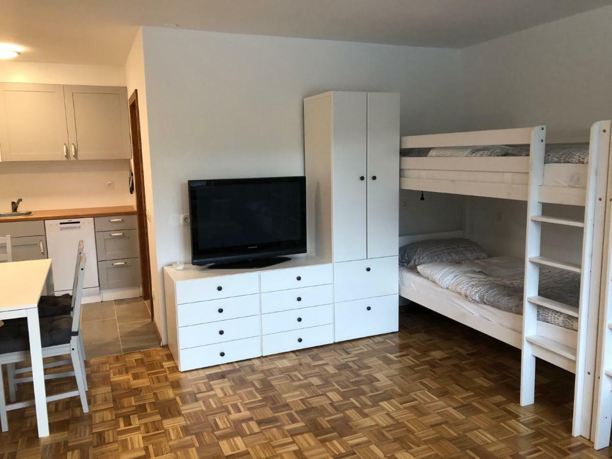 Apartma Vintage بوينج المظهر الخارجي الصورة