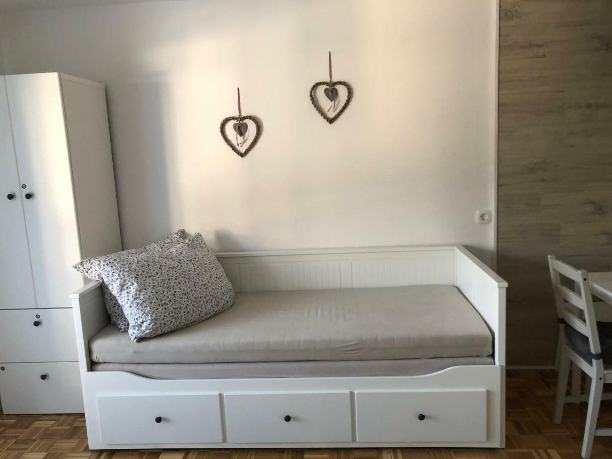 Apartma Vintage بوينج المظهر الخارجي الصورة