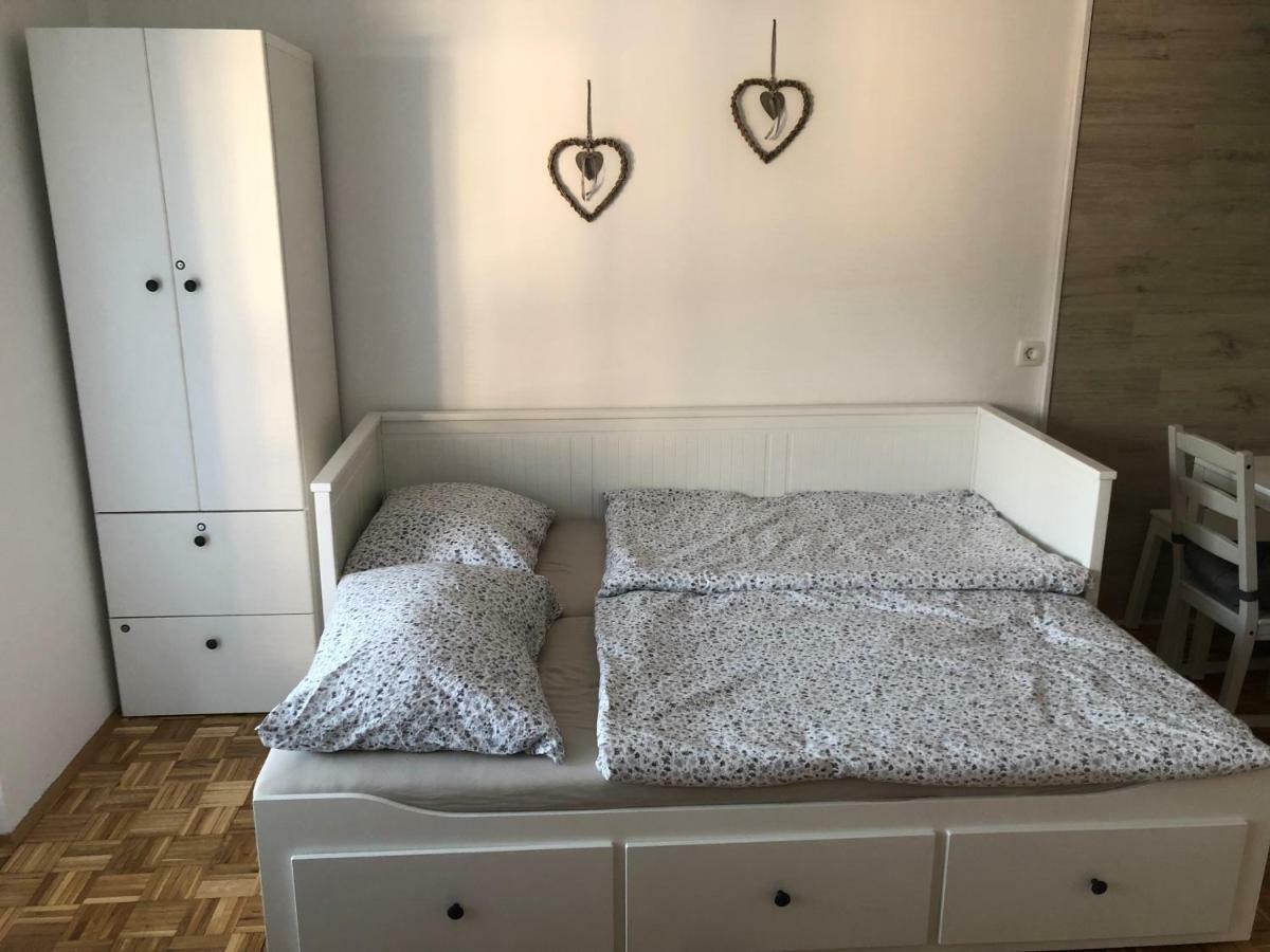 Apartma Vintage بوينج المظهر الخارجي الصورة